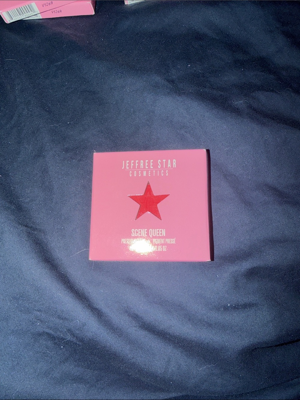 Jeffree Star Red Single Pressed Pigment with Pink Box